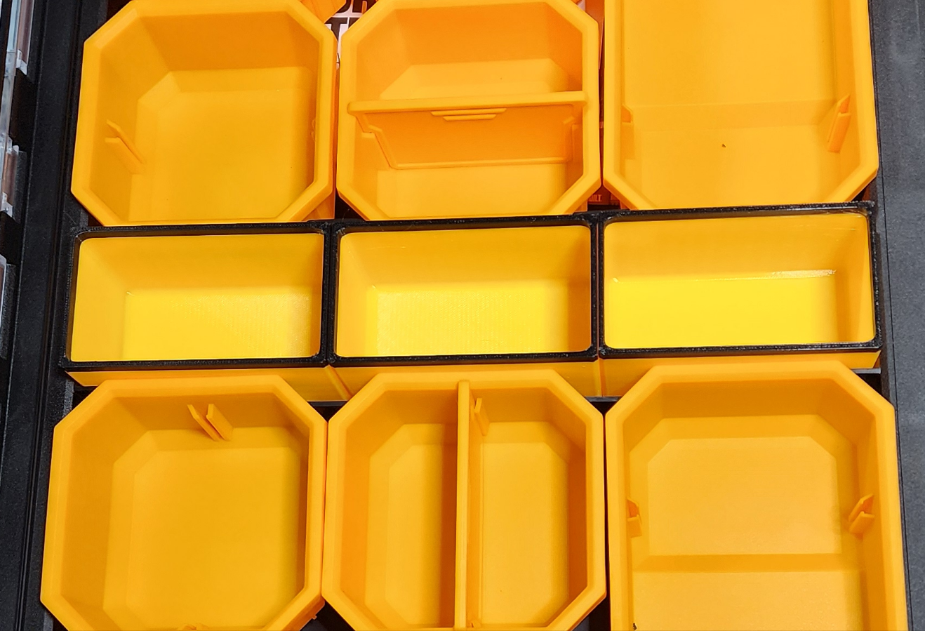 Stacktech Toughbuilt slim Organiser middle Bins